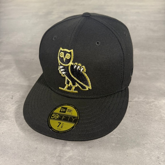 New Era x OVO Toronto Raptors Hat 7 1/8 Fitted Cap Black‎ Gold Rap HipHop RARE